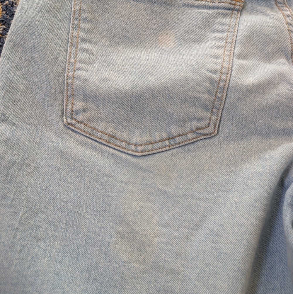 Universal Thread Top And Jeans Bundle - Picture 12 of 12